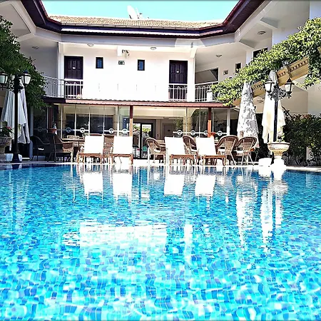 Eon Boutique 4*